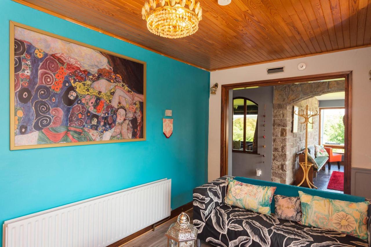 Aloha House Hotel Килорглин Екстериор снимка